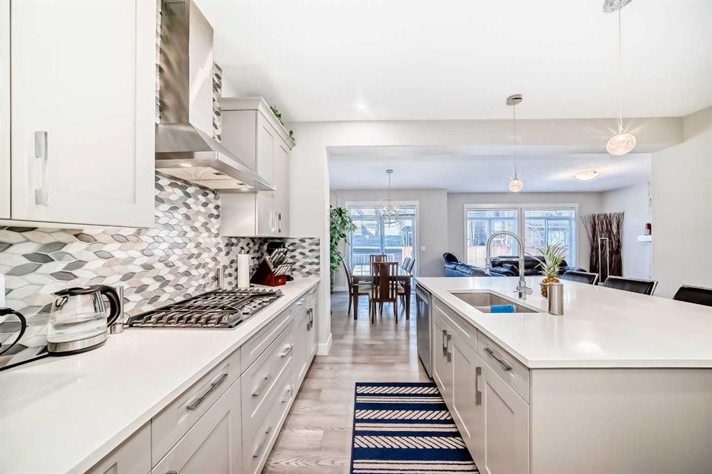477 Legacy Boulevard Se, Calgary, AB