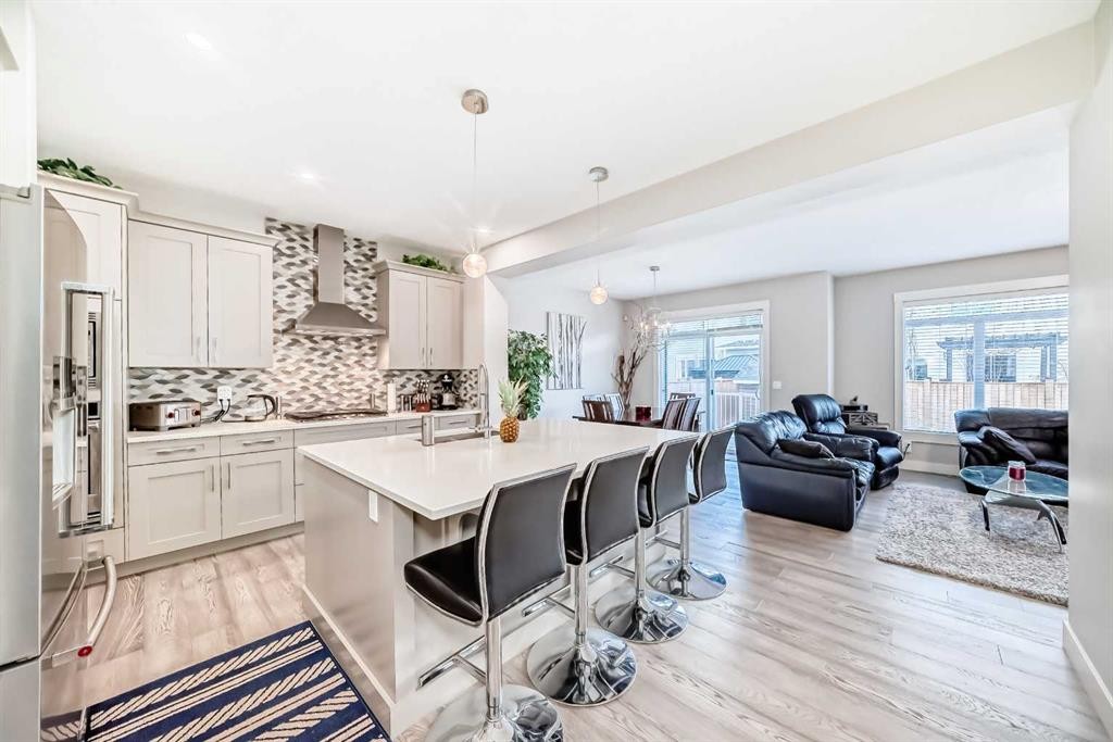 477 Legacy Boulevard Se, Calgary, AB