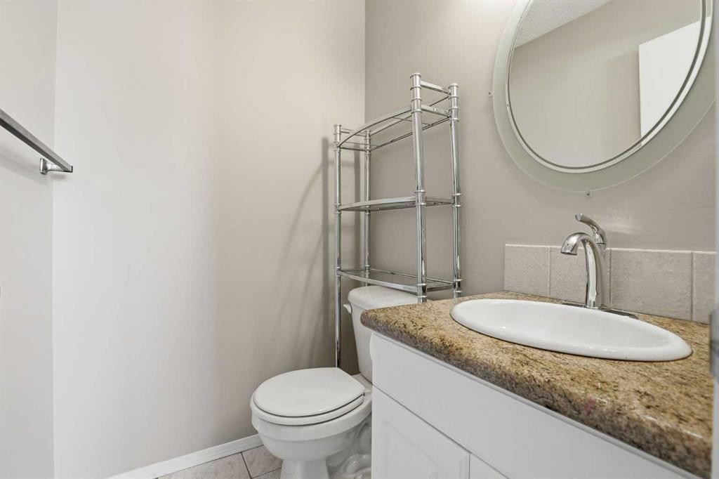 471 Berkley Crescent Nw, Calgary, AB