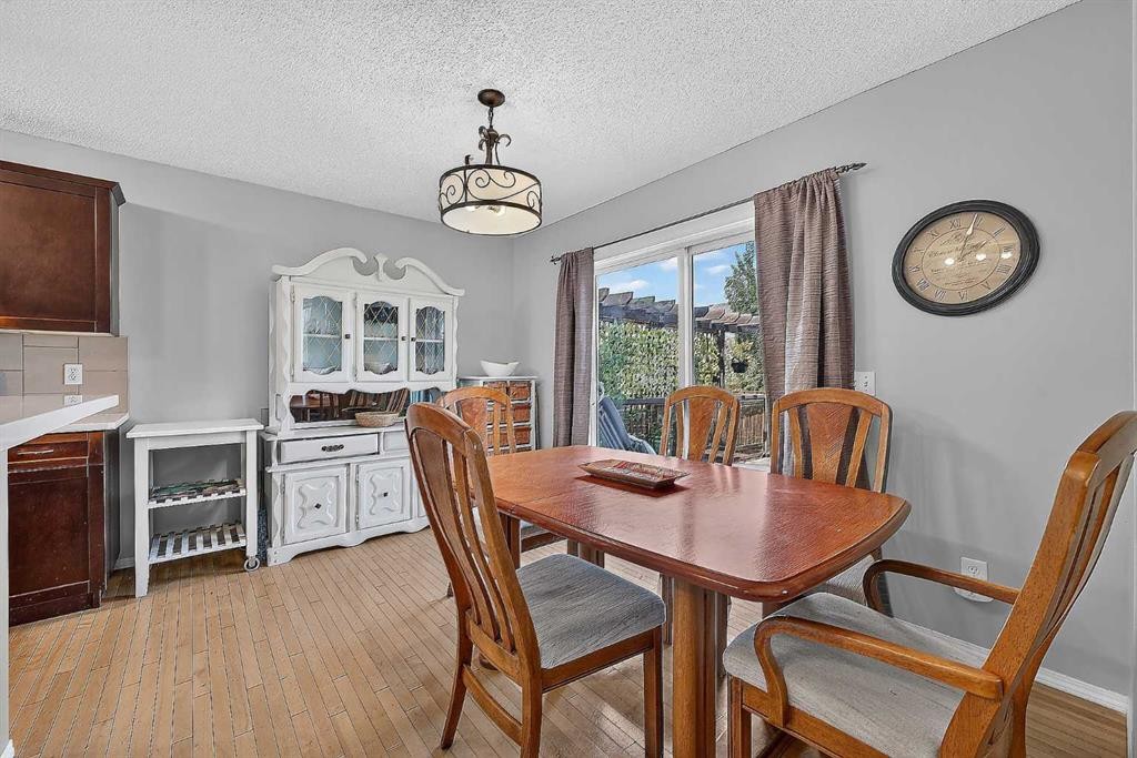 960 Copperfield Boulevard Se, Calgary, AB