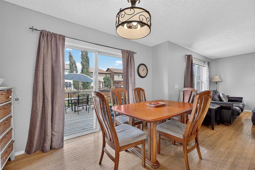 960 Copperfield Boulevard Se, Calgary, AB