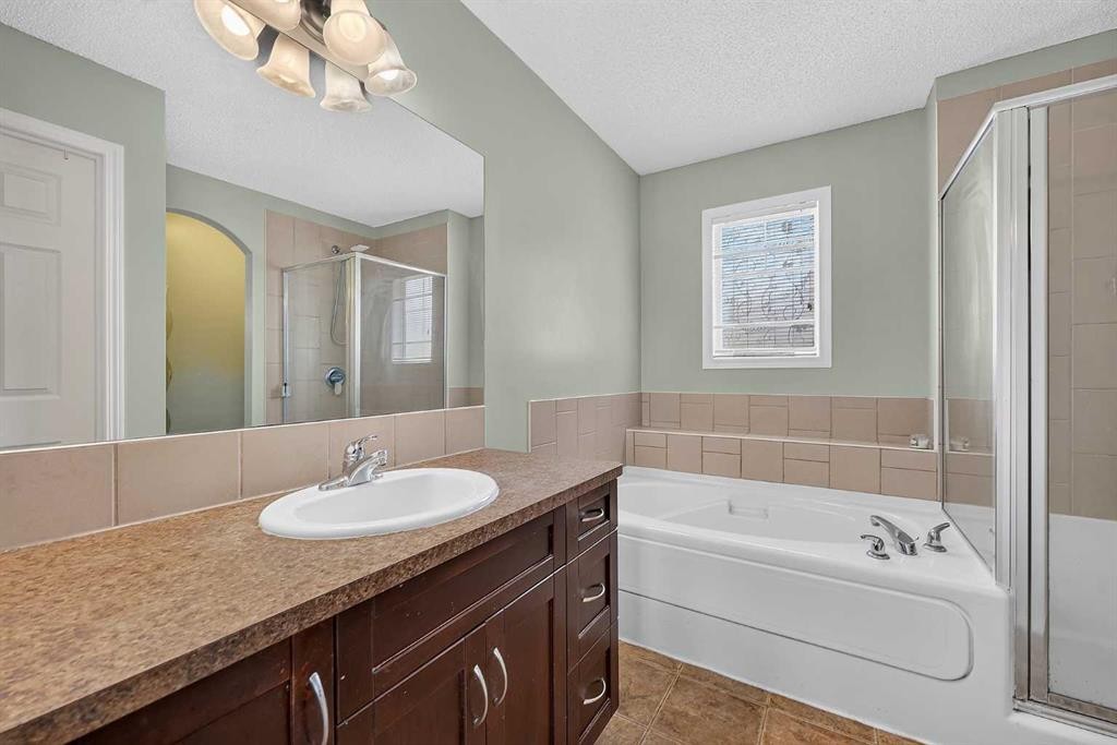 960 Copperfield Boulevard Se, Calgary, AB