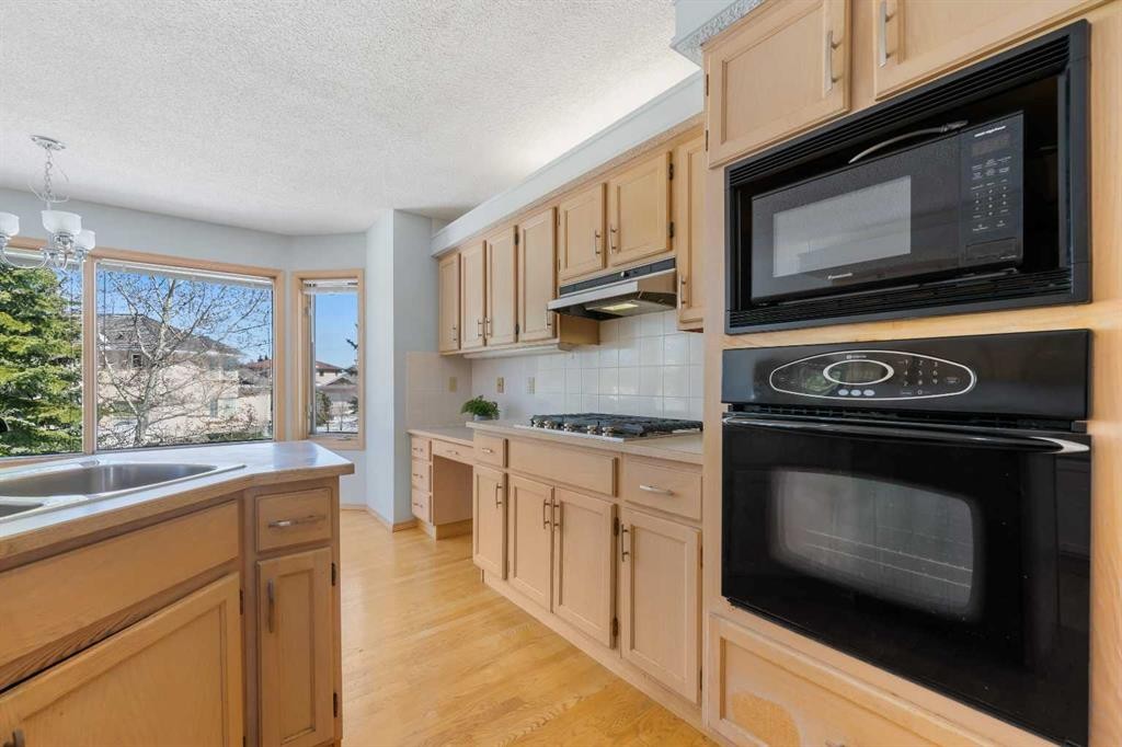 251 Hampshire Place Nw, Calgary, AB