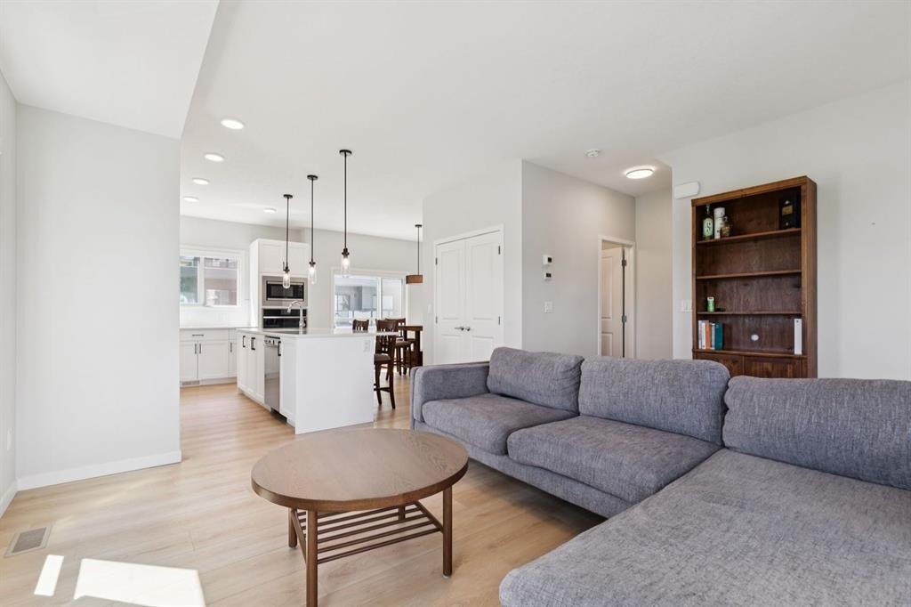 528-20295 Seton Way Se, Calgary, AB