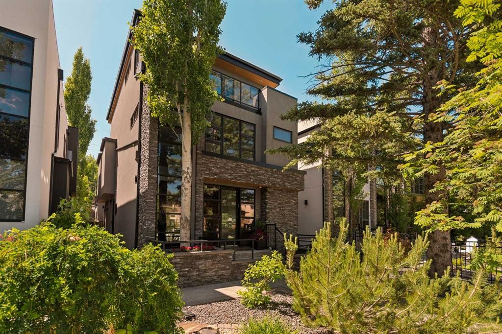 3923 15A Street Sw, Calgary, AB