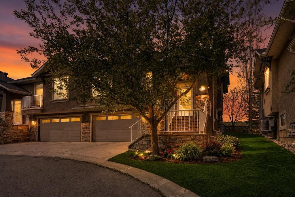 6 Discovery Woods Villas Sw, Calgary, AB - Outdoor