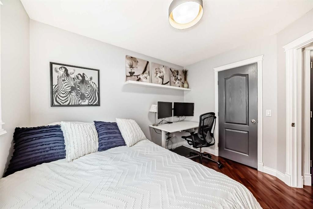 260 Westchester Way, Chestermere, AB