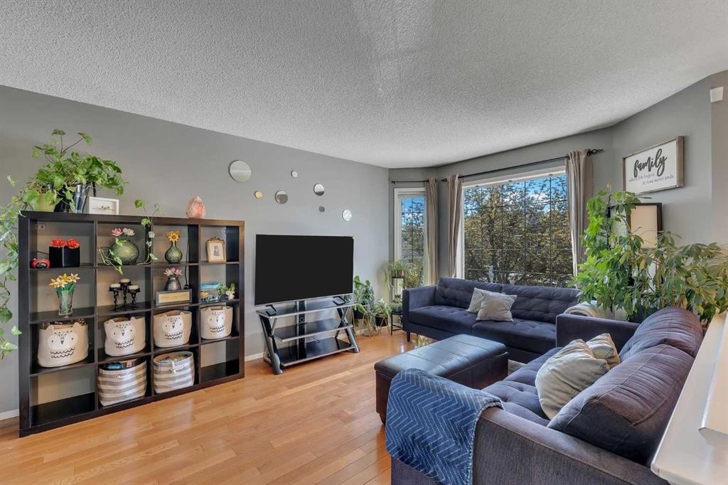 231 Silver Springs Way Nw, Airdrie, AB