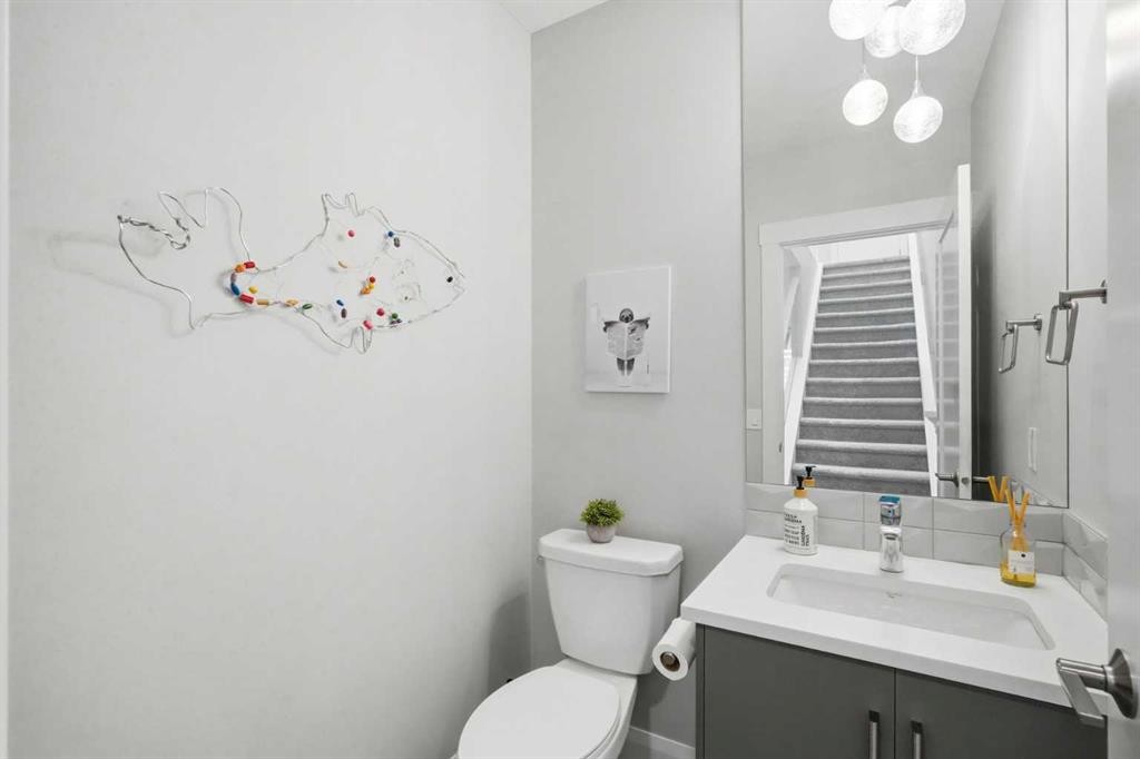 425 23 Avenue Ne, Calgary, AB