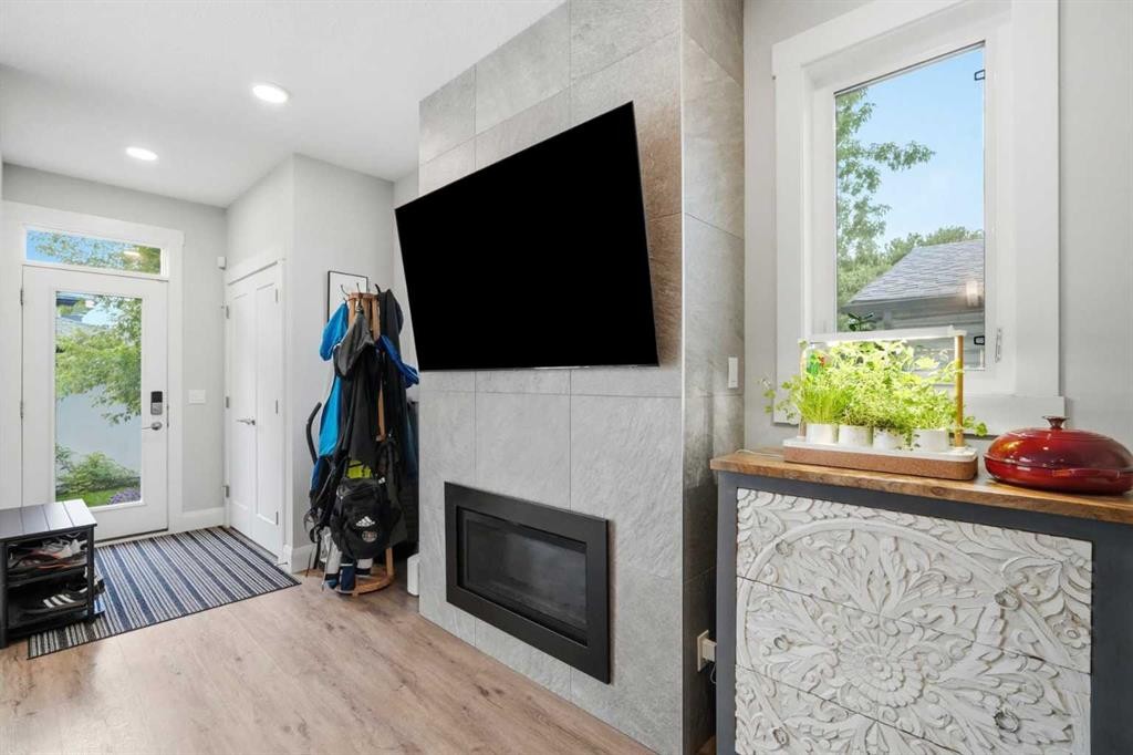 425 23 Avenue Ne, Calgary, AB