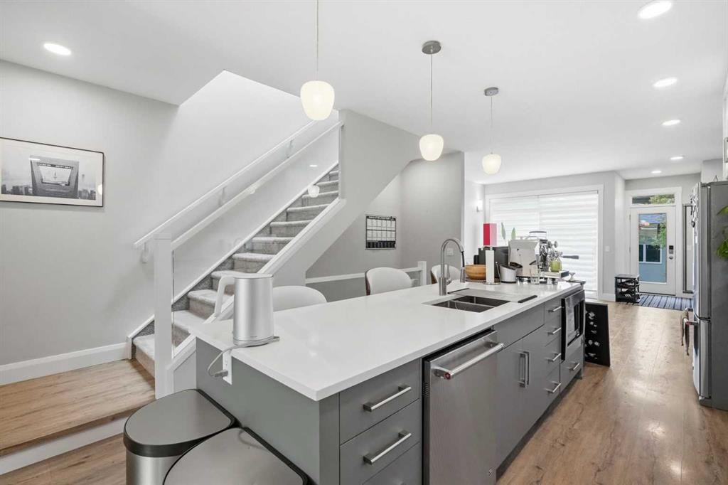425 23 Avenue Ne, Calgary, AB