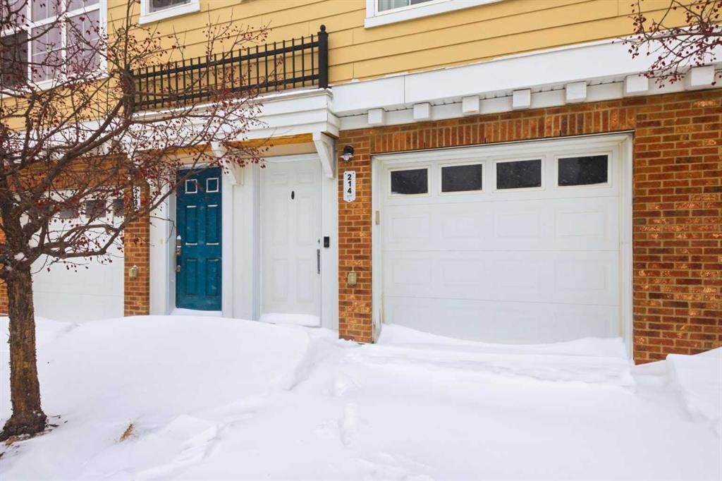 214 Nolanfield Villas Nw, Calgary, AB
