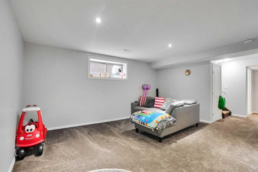 27 Brightoncrest Common Se, Calgary, AB - Indoor