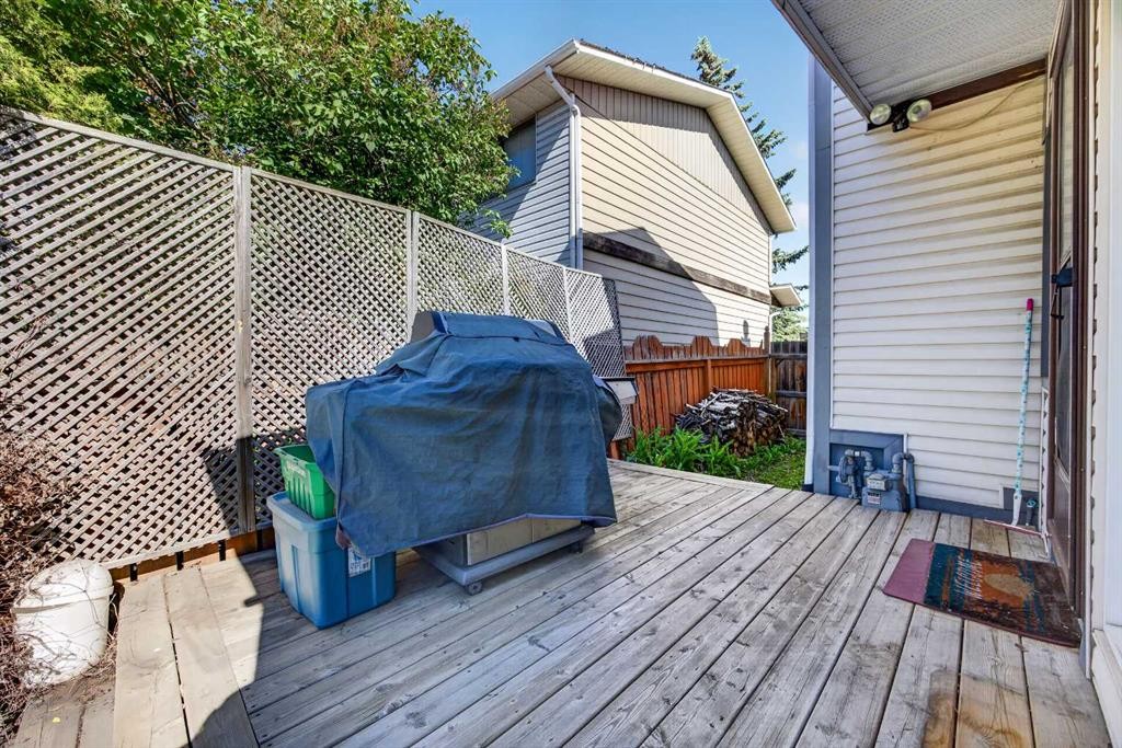 6417 26 Avenue Ne, Calgary, AB
