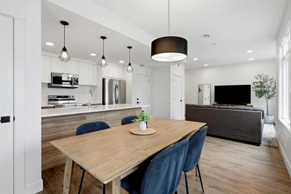 603-10060 46 Street Ne, Calgary, AB - Indoor Photo Showing Other Room