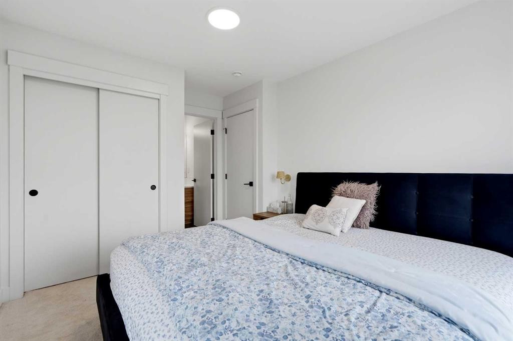 603-10060 46 Street Ne, Calgary, AB - Indoor Photo Showing Bedroom
