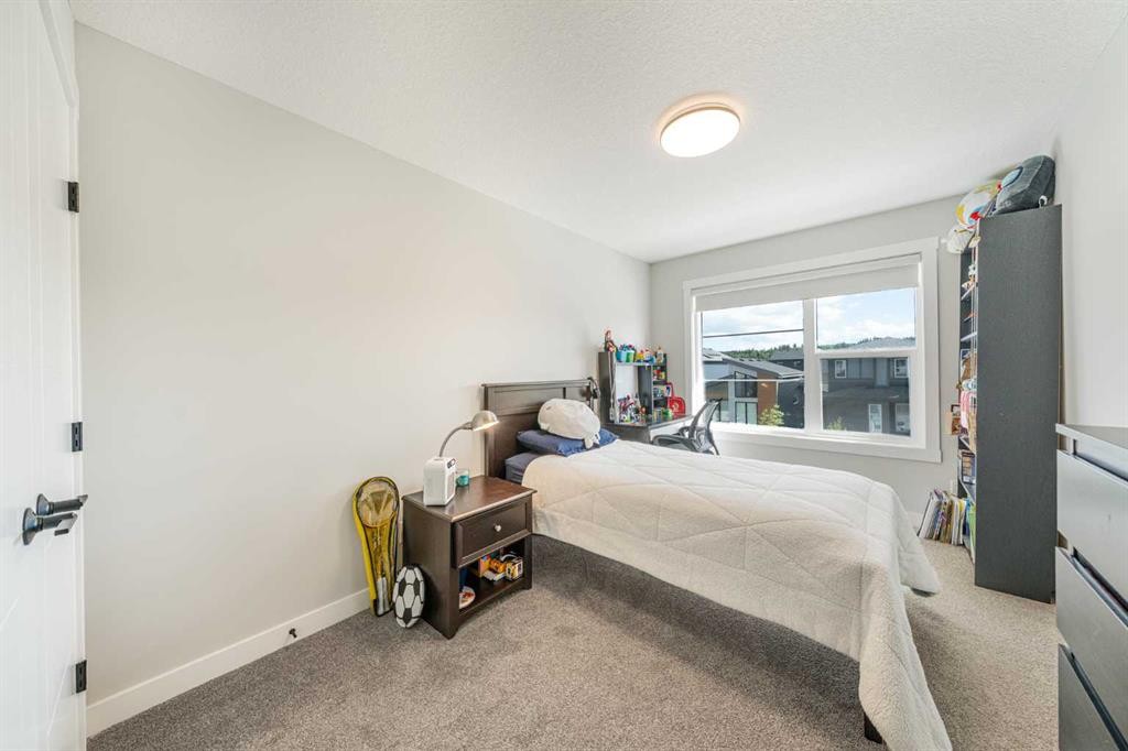 116 Rowmont Heath Nw, Calgary, AB