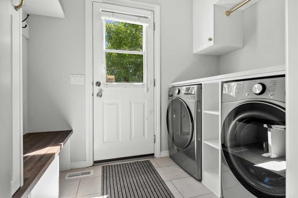 113 Ypres Green Sw, Calgary, AB