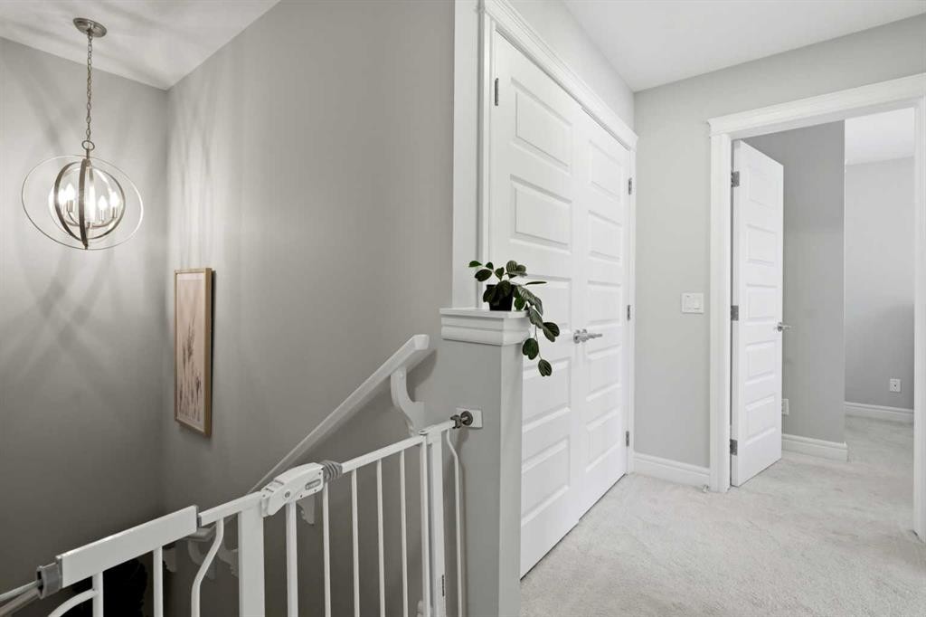 610-10060 46 Street Ne, Calgary, AB - Indoor Photo Showing Other Room