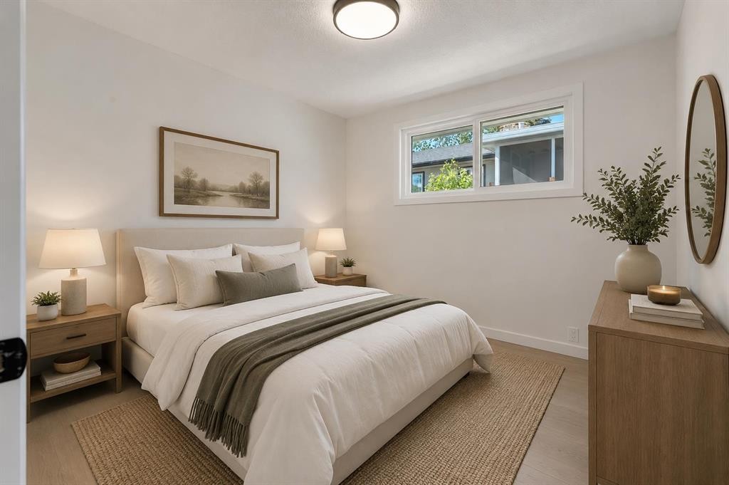 8059 Huntington Street Ne, Calgary, AB - Indoor Photo Showing Bedroom