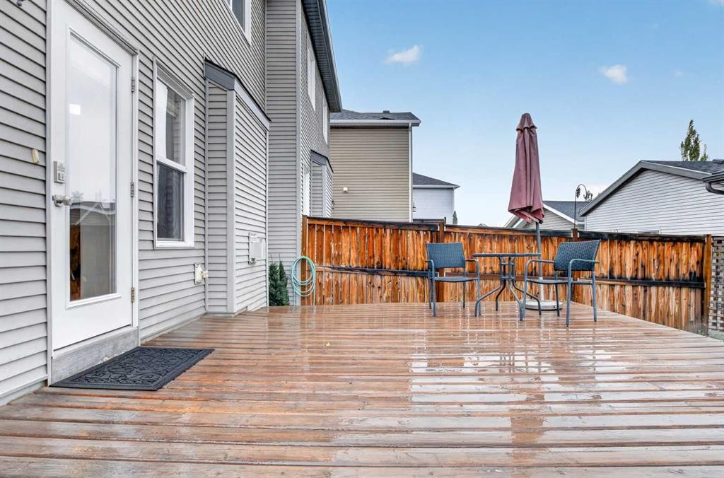 22 Autumn Green Se, Calgary, AB - Outdoor With Deck Patio Veranda With Exterior