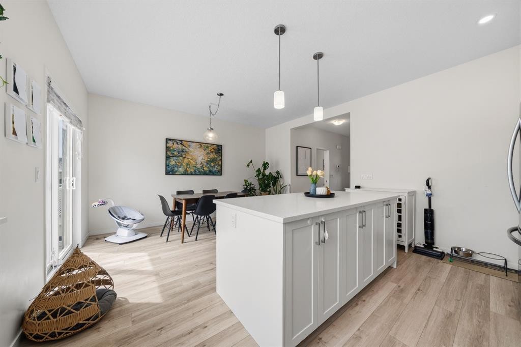 418 Copperstone Manor Se, Calgary, AB - Indoor Photo Showing Other Room