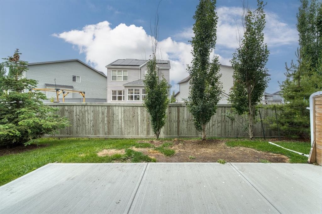 418 Copperstone Manor Se, Calgary, AB - Outdoor