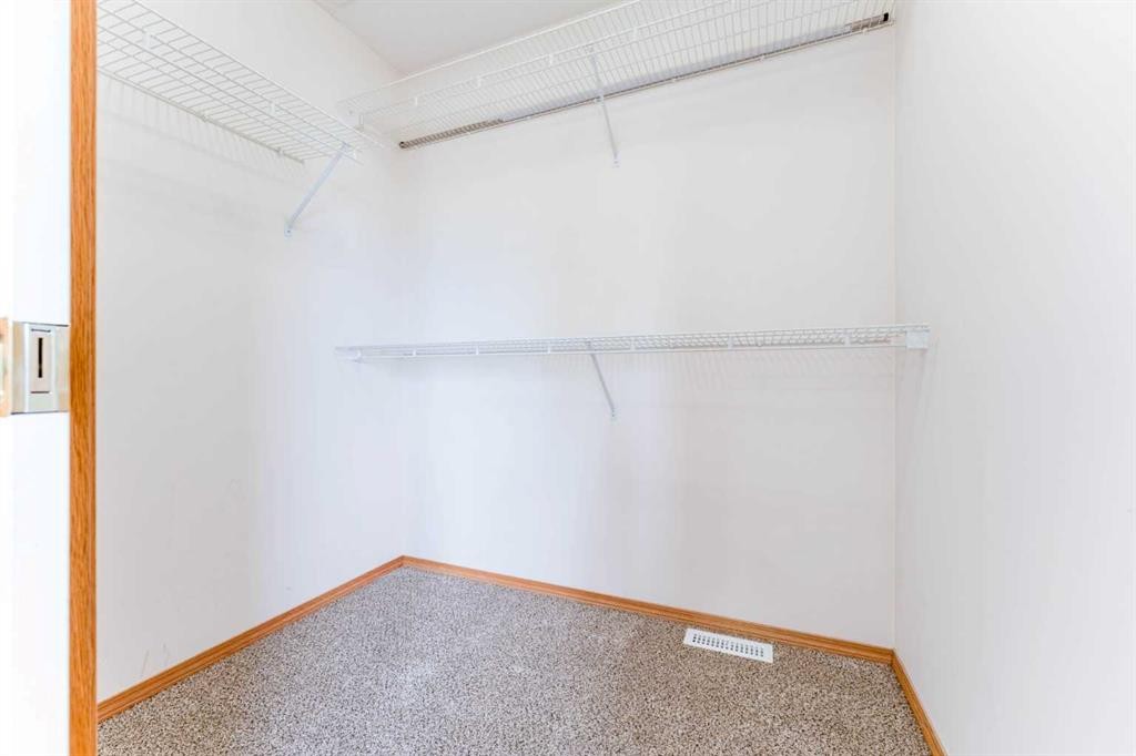 59 Erin Grove Se, Calgary, AB