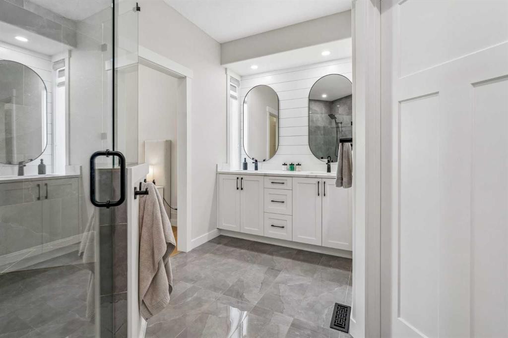 38 Cranleigh Common Se, Calgary, AB