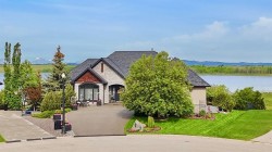 527 Montclair Place Cochrane Lake, AB T4C 1A8