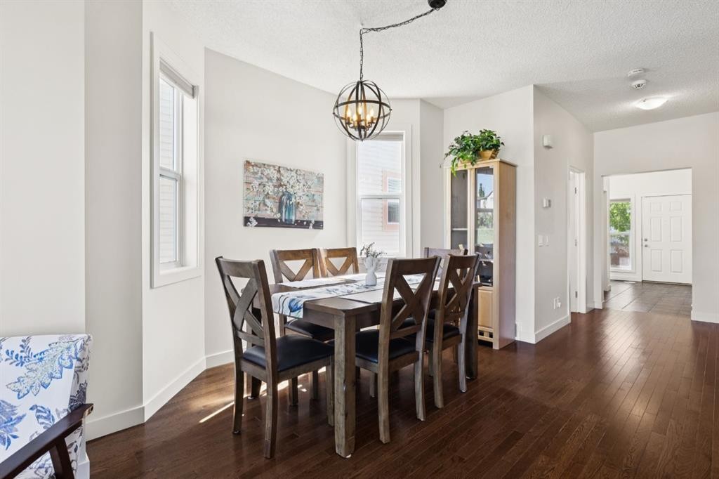 267 Sunset Point, Cochrane, AB