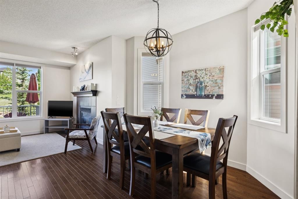 267 Sunset Point, Cochrane, AB