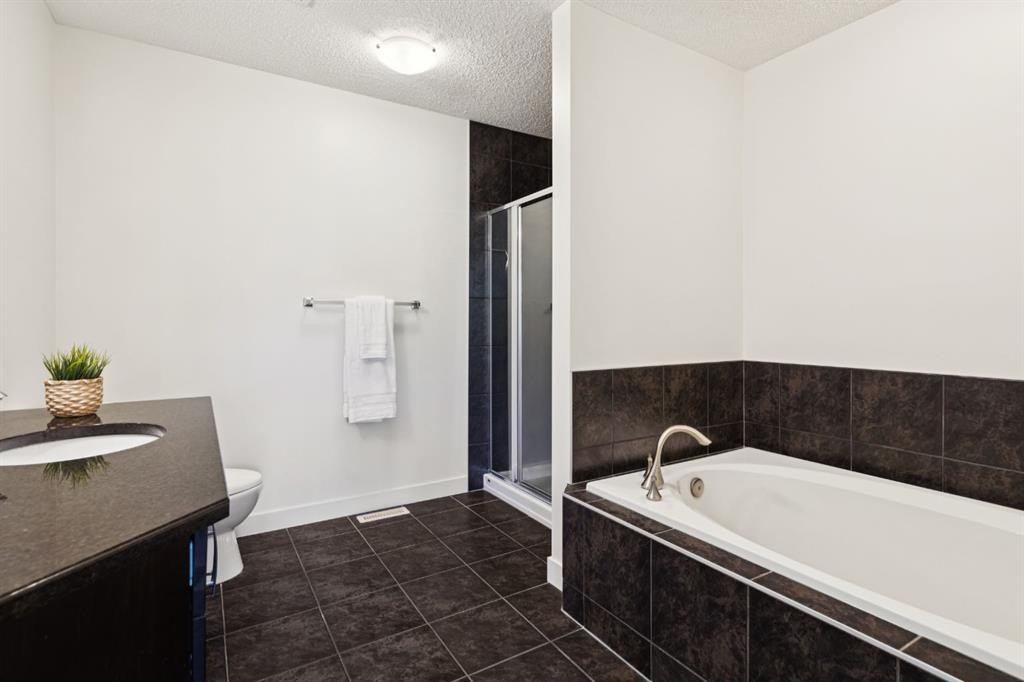 267 Sunset Point, Cochrane, AB