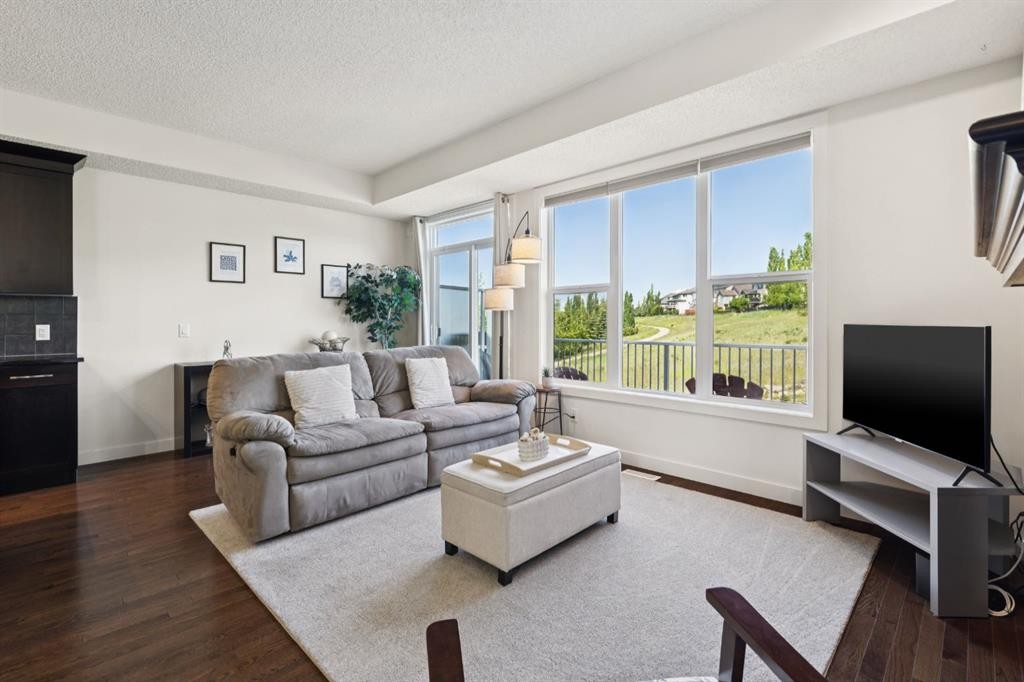 267 Sunset Point, Cochrane, AB