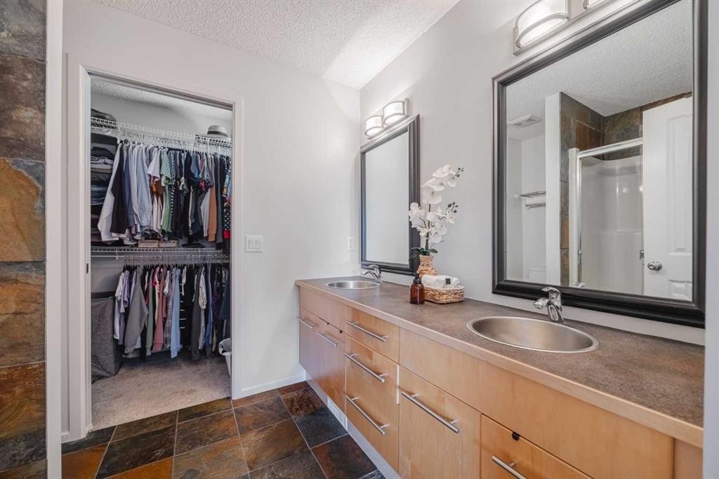 82 Brightondale Parade Se, Calgary, AB
