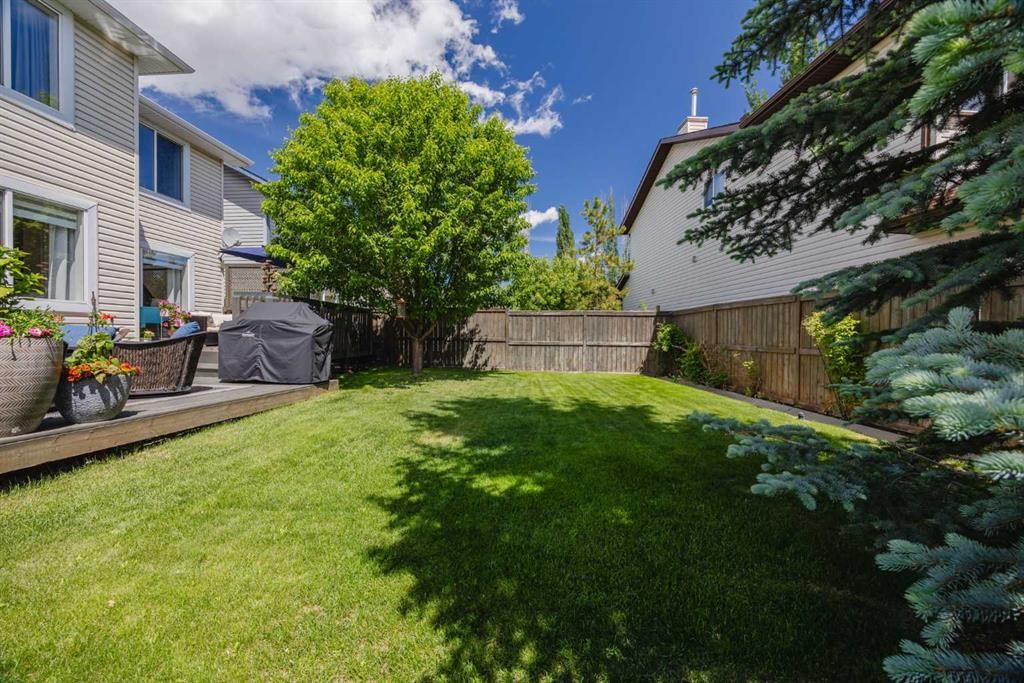 82 Brightondale Parade Se, Calgary, AB