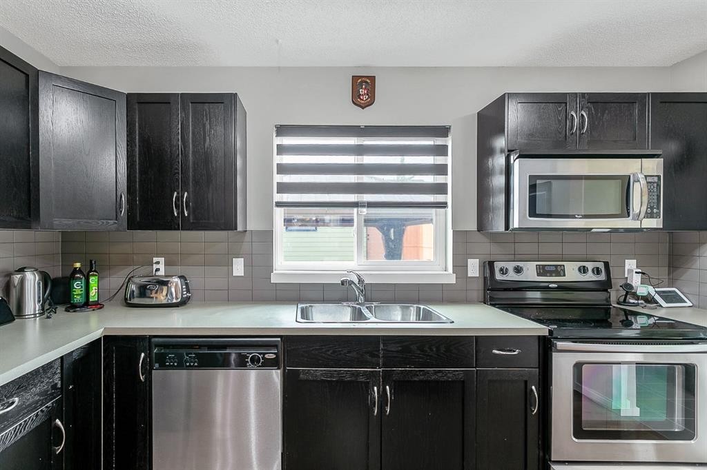 111 Walden Drive Se, Calgary, AB