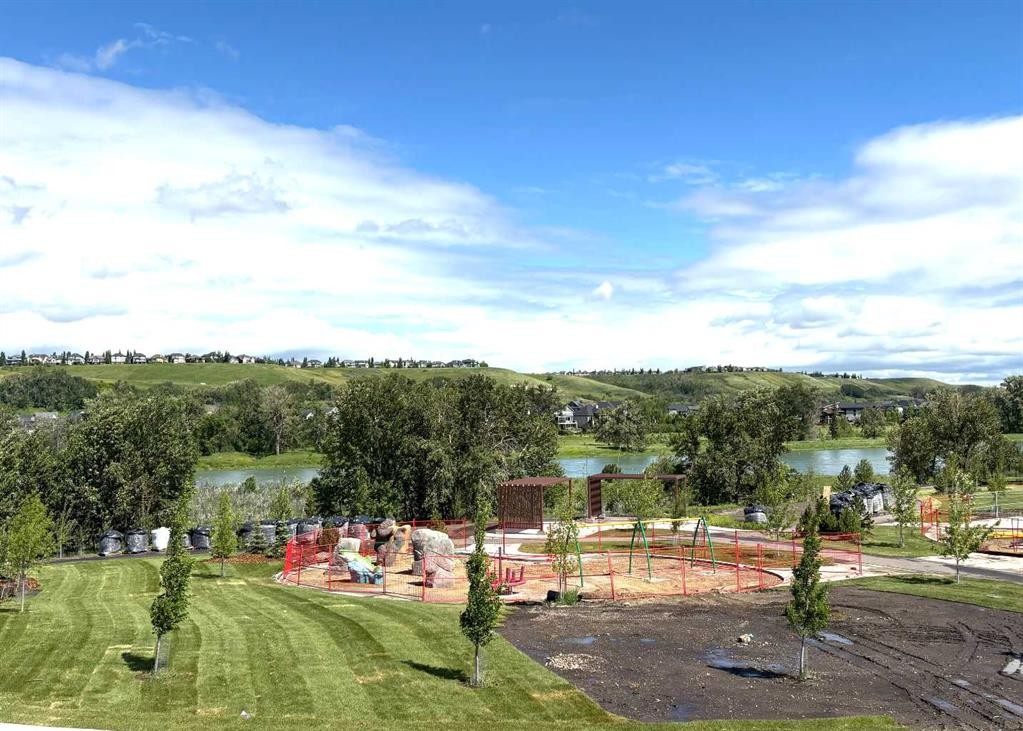 319 Wolf River Drive Se, Calgary, AB
