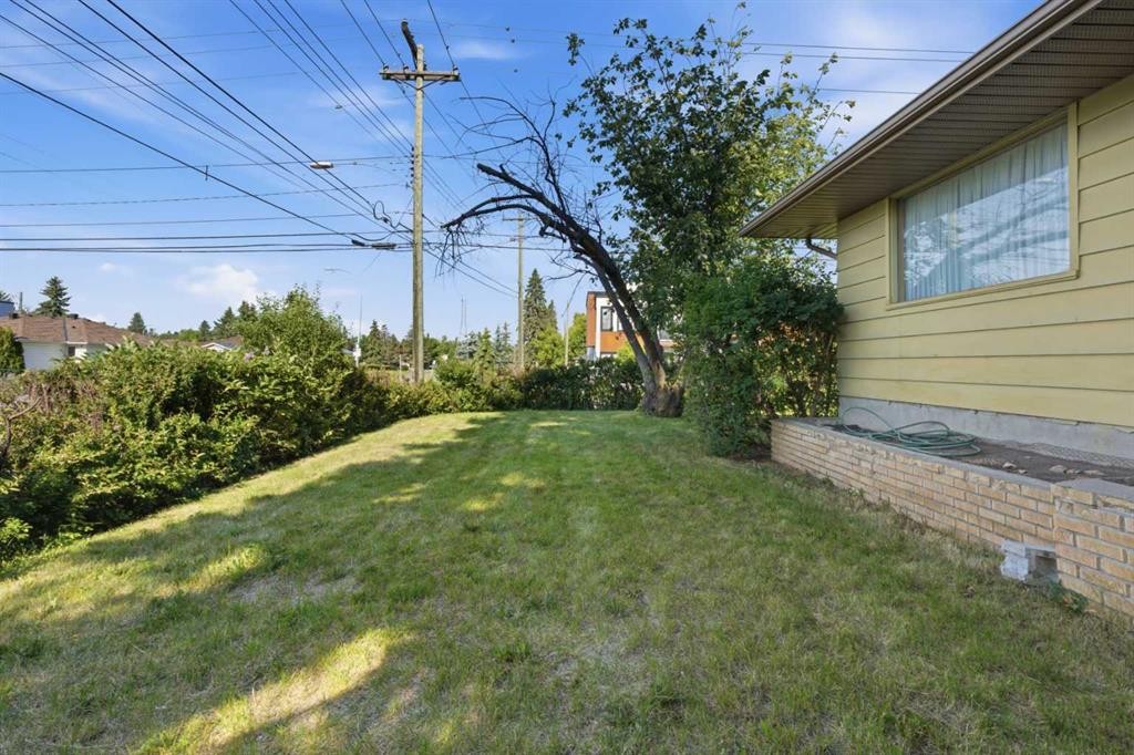 3720 Spruce Drive Sw, Calgary, AB - Outdoor