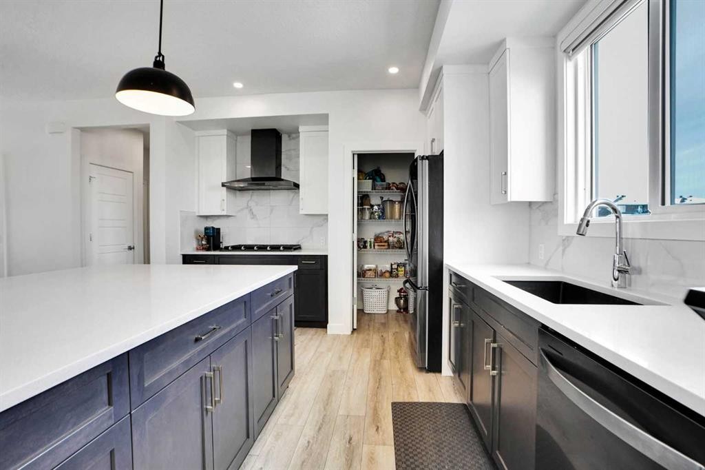 188 Brander Avenue, Langdon, AB