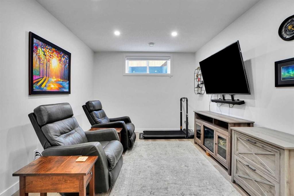 188 Brander Avenue, Langdon, AB