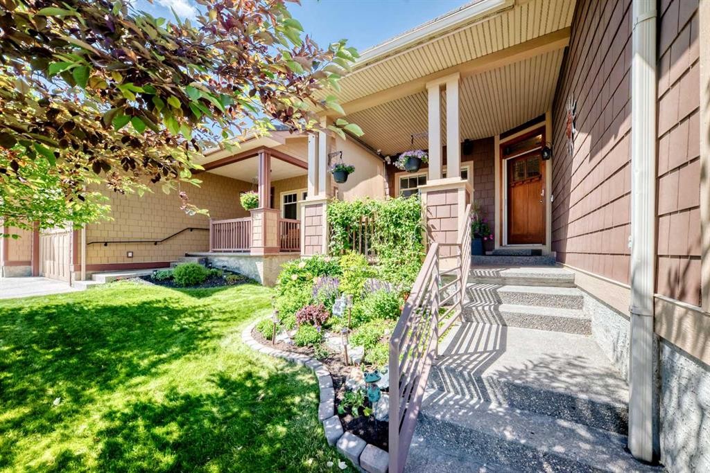 253 Bridle Estates Road Sw, Calgary, AB