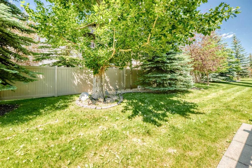 253 Bridle Estates Road Sw, Calgary, AB