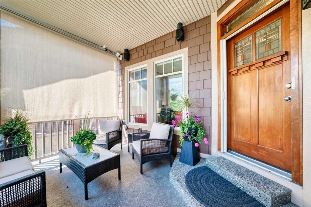 253 Bridle Estates Road Sw, Calgary, AB