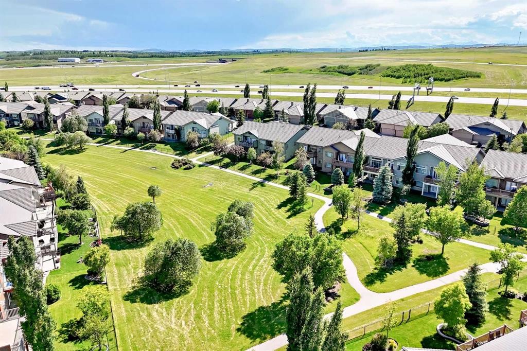 253 Bridle Estates Road Sw, Calgary, AB