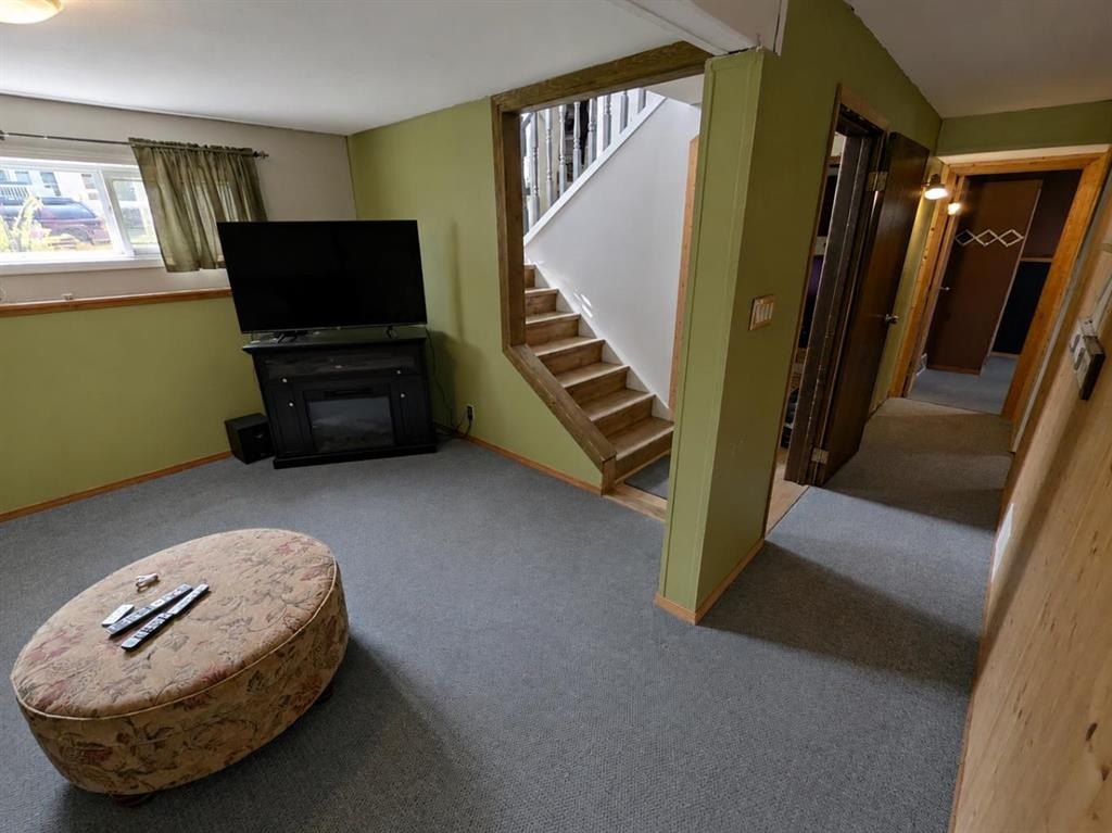 121 Park Crescent, Stavely, AB