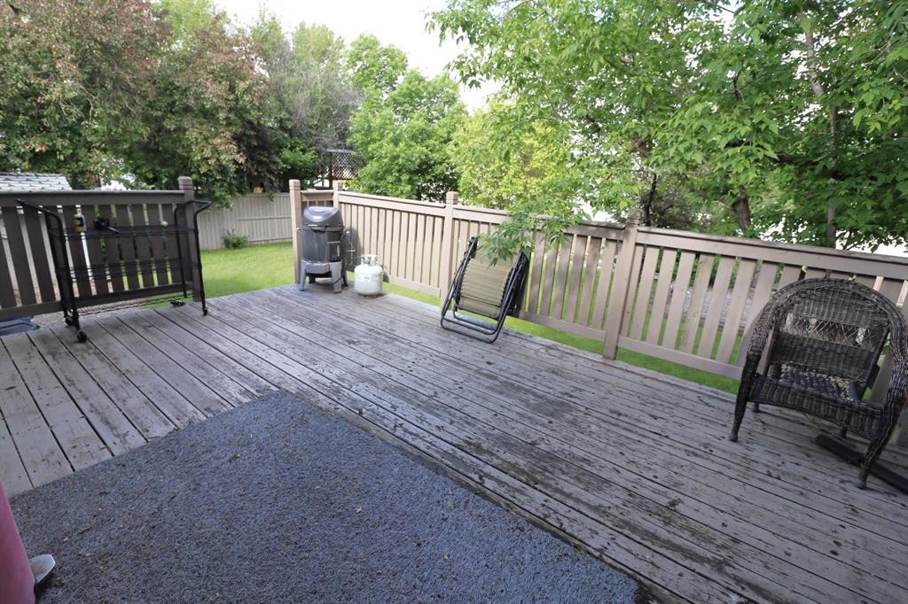 121 Park Crescent, Stavely, AB