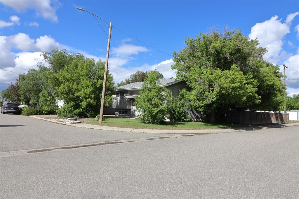 121 Park Crescent, Stavely, AB