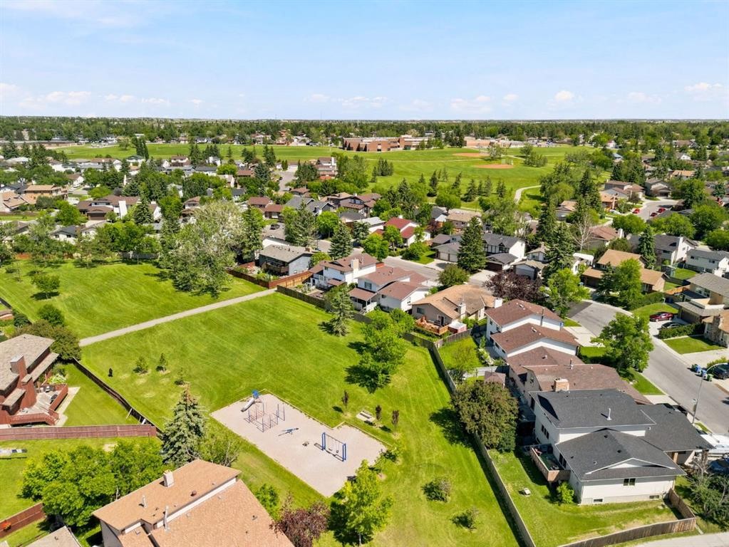 4308 38 Street Ne, Calgary, AB