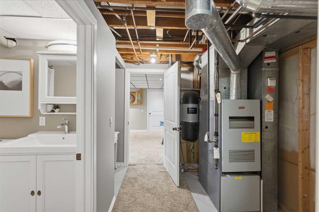 331 Queensland Circle Se, Calgary, AB - Indoor Photo Showing Basement